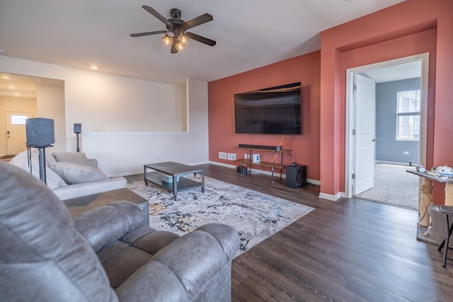 738 Kentshire Cir, Elgin, IL 60124 - living area featuring a ceiling fan, wood finished floors, and recessed lighting