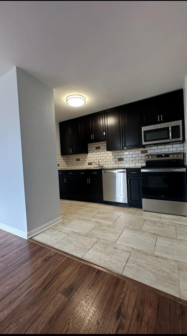 4250 N Marine Dr Unit 510, Chicago, IL 60613 - photo 27