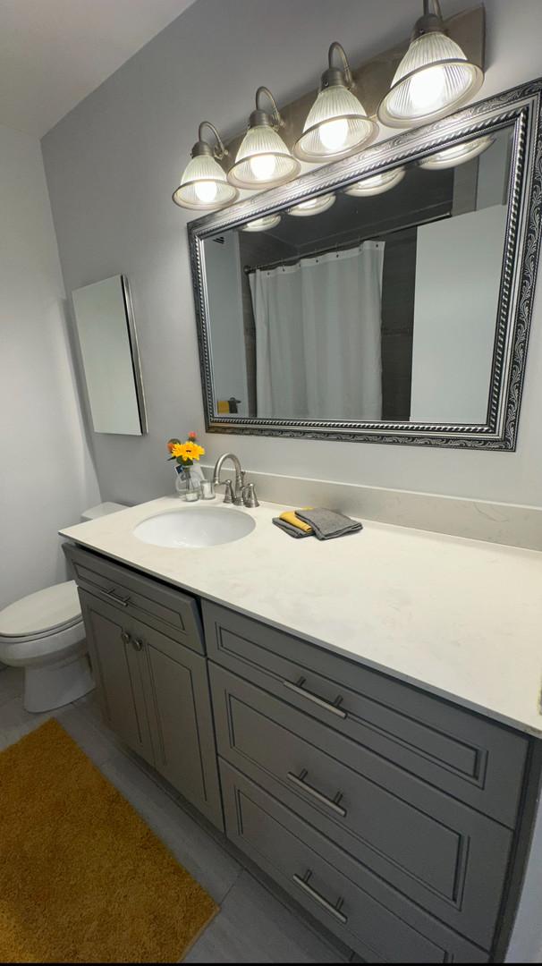 4250 N Marine Dr Unit 510, Chicago, IL 60613 - photo 34