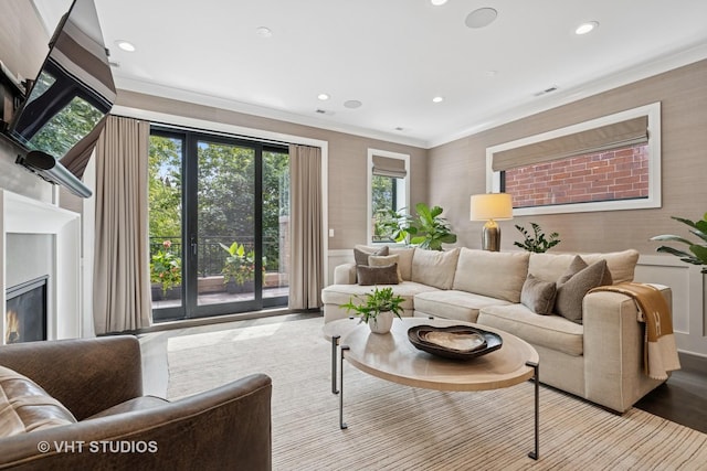 2724 N Wayne Ave Unit 3, Chicago, IL 60614 - living area featuring crown molding, recessed lighting, and a glass covered fireplace