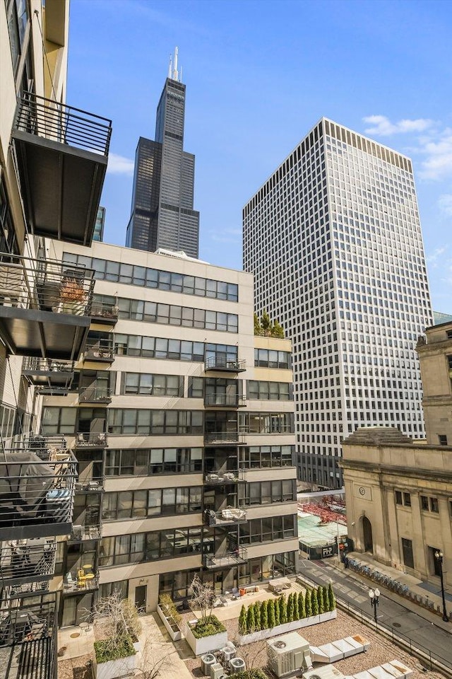 130 S Canal St Unit 624, Chicago, IL 60606 - view of city