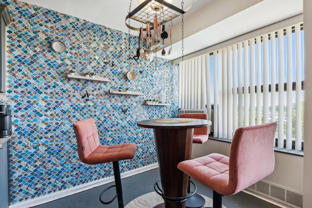3410 N Lake Shore Dr Unit 5E, Chicago, IL 60657 - view of dining space