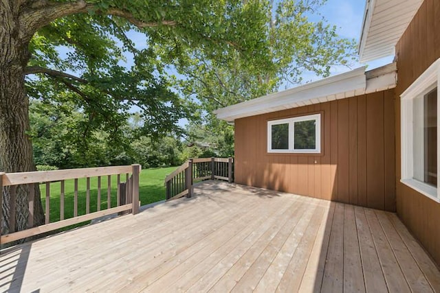 7370 Forest Hill Rd, Burr Ridge, IL 60527 - wooden terrace with a lawn