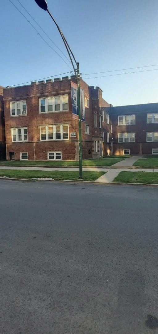 8012 S Honore St, Chicago, IL 60620 - view of property