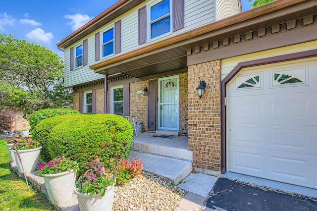 918 Carol Ln, Crete, IL 60417 - entrance to property with brick siding
