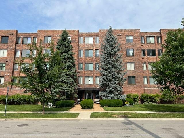110 S Dunton Ave Unit 4G, Arlington Heights, IL 60005 - view of apartment building / complex