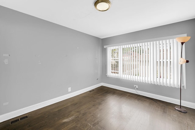 5424 N Lotus Ave, Chicago, IL 60630 - unfurnished room featuring wood finished floors
