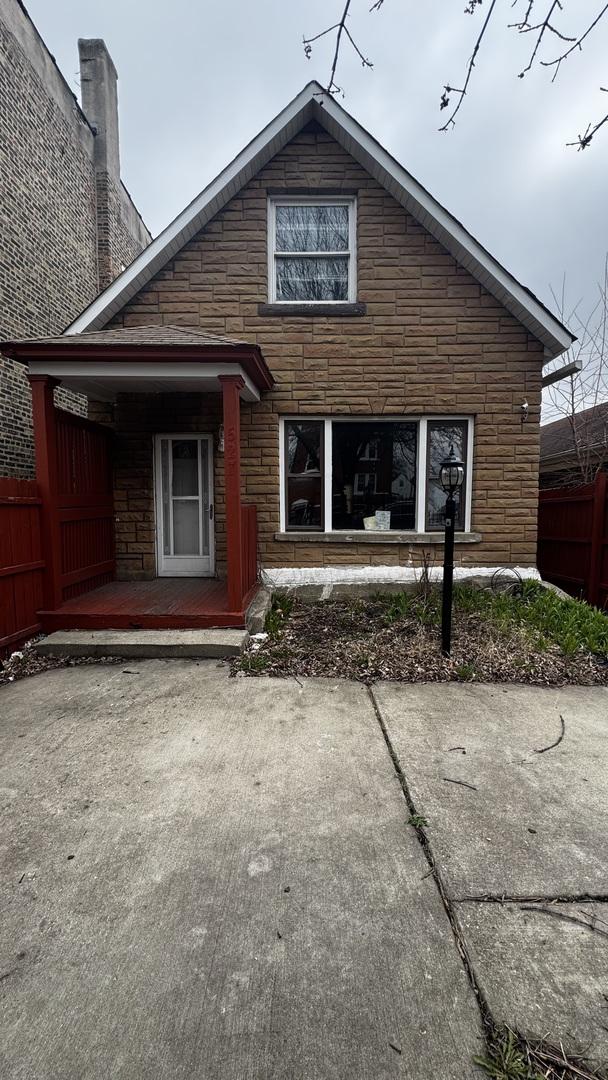 527 N Springfield Ave, Chicago, IL 60624 - photo 1