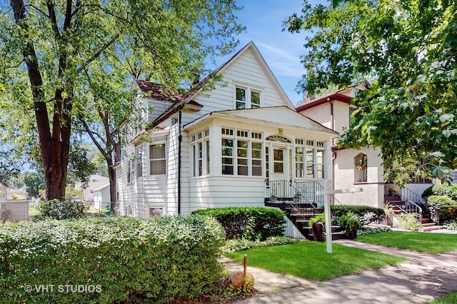1320 Oak Park Ave, Berwyn, IL 60402 - view of front facade with a front lawn