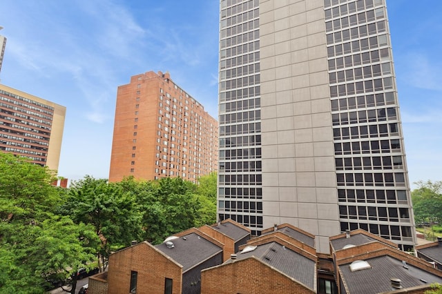 3033 N Sheridan Rd Unit 603, Chicago, IL 60657 - view of building exterior