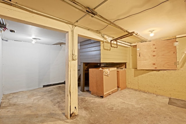 2713 W 24th Pl, Chicago, IL 60608 - view of unfinished basement