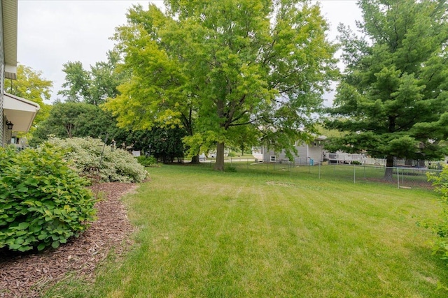 106 Sandra Ln, Normal, IL 61761 - view of yard