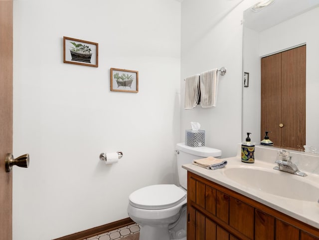 33 E Hickory St Unit A, Lombard, IL 60148 - half bath with toilet and vanity