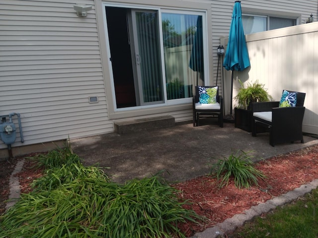 853 Greenbriar Ln, University Park, IL 60484 - view of patio / terrace