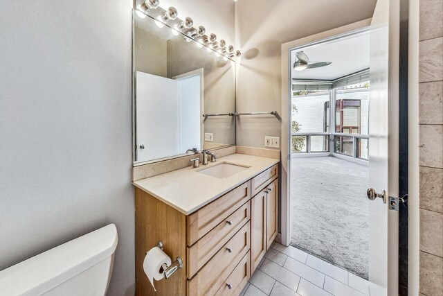 1223 W Cottage Pl, Chicago, IL 60607 - bathroom featuring vanity and tile patterned floors