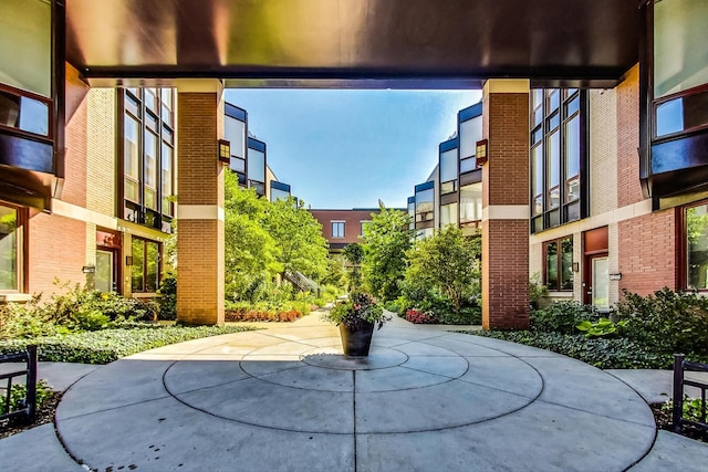 1223 W Cottage Pl, Chicago, IL 60607 - view of home's community