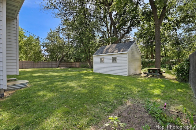 1340 Park Ave, Winthrop Harbor, IL 60096 - fenced backyard featuring a shed