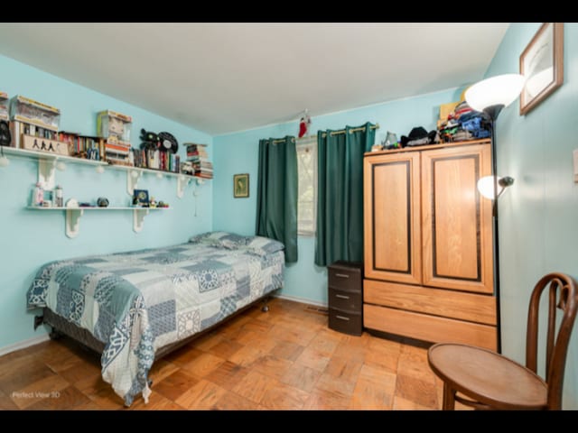 5112 Deerpath Rd, Oak Forest, IL 60452 - bedroom featuring lofted ceiling