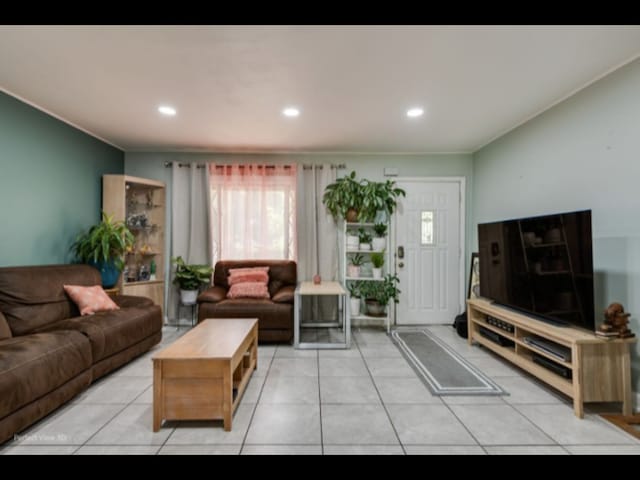 5112 Deerpath Rd, Oak Forest, IL 60452 - tiled living area featuring ornamental molding and recessed lighting