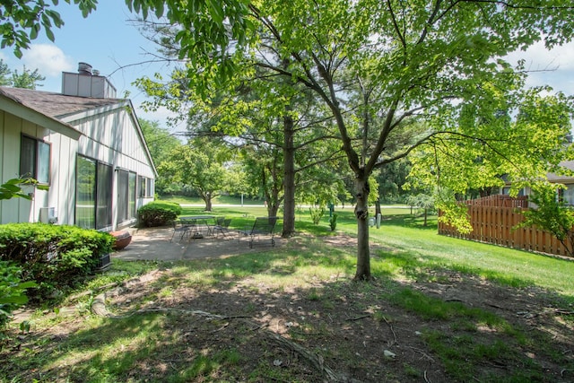 771 E Devon Ave, Roselle, IL 60172 - view of yard with a patio