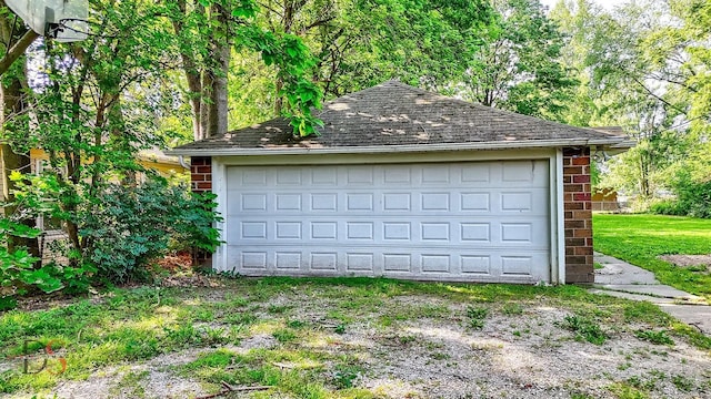 305 W 3rd St, Streator, IL 61364 - view of detached garage