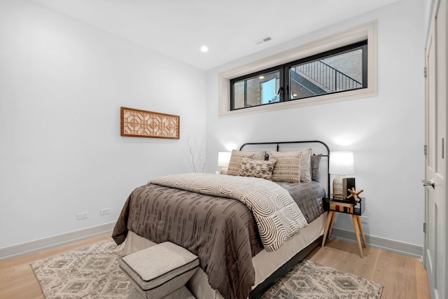 1646 N Orchard St Unit 1S, Chicago, IL 60614 - bedroom featuring wood finished floors and recessed lighting