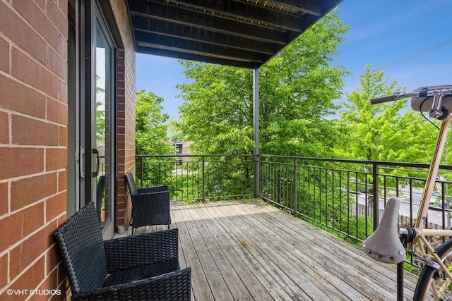 6640 S Maryland Ave Unit 2, Chicago, IL 60637 - view of wooden deck