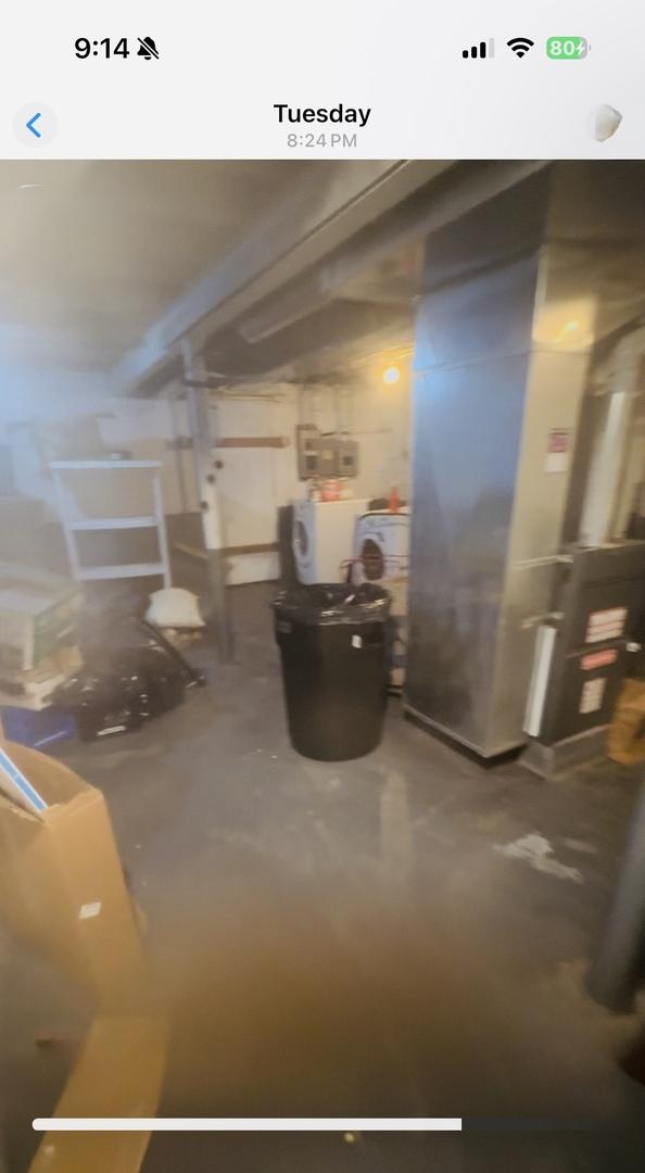 5341 S Aberdeen St, Chicago, IL 60609 - below grade area with washer / dryer