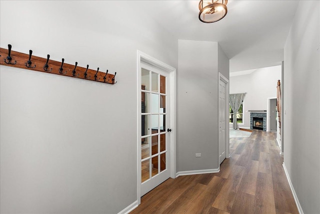 21649 Kent Ct, Frankfort, IL 60423 - hall with wood finished floors and baseboards