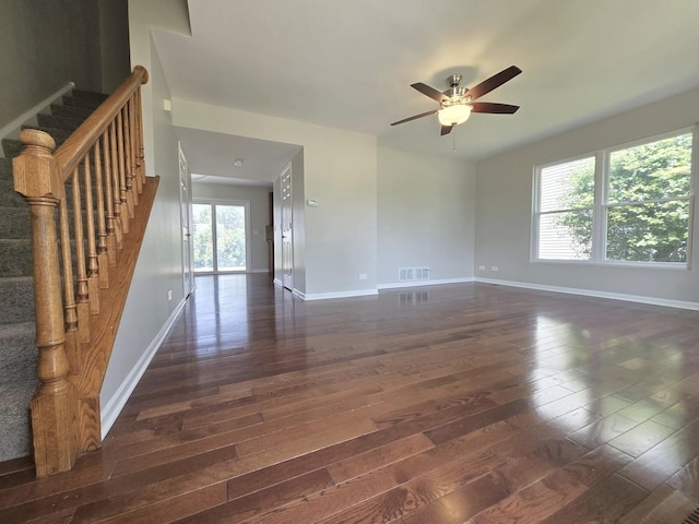 1816 Cambridge Dr, Carpentersville, IL 60110 - photo 2