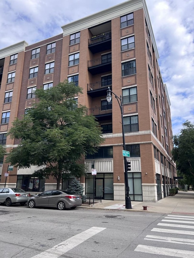 950 W Leland Ave Unit 509, Chicago, IL 60640 - photo 2