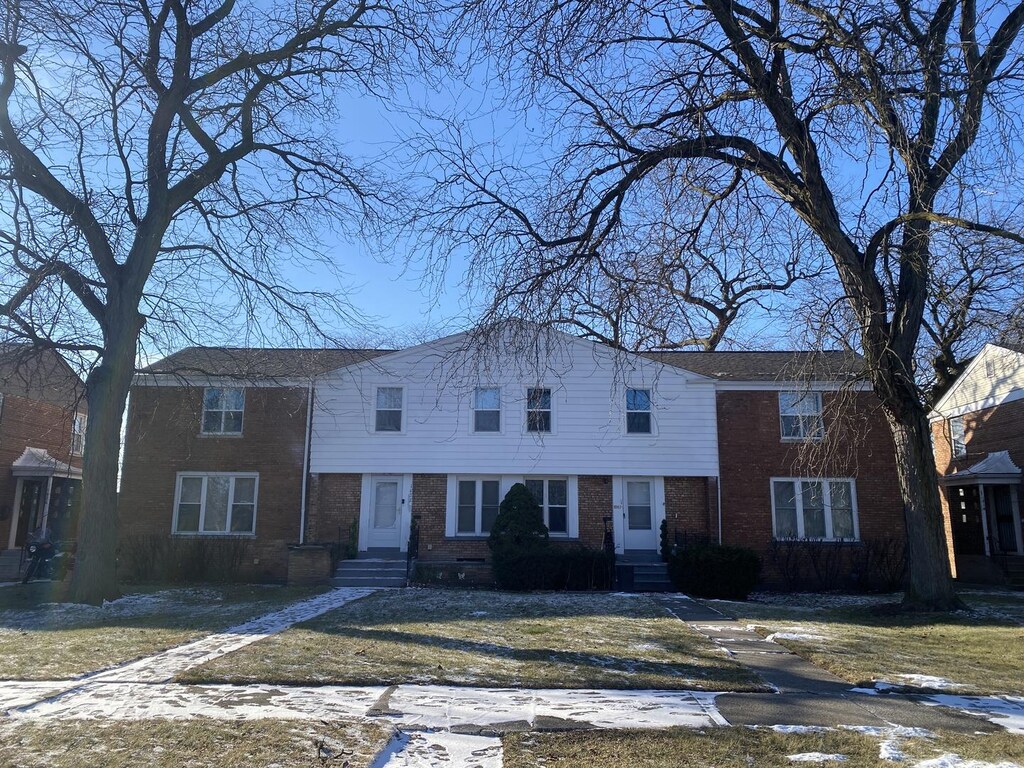 1422 Wentworth Ave, Calumet City, IL 60409 - photo 1