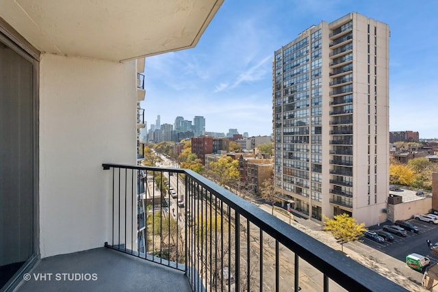 1560 N Sandburg Ter Unit 915, Chicago, IL 60610 - balcony with a skyline view