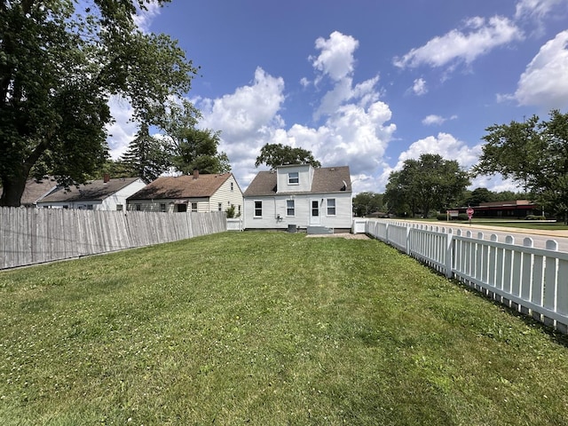 295 S Clinton Ave, Bradley, IL 60915 - photo 27