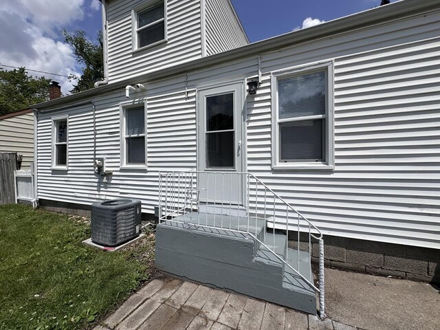 295 S Clinton Ave, Bradley, IL 60915 - photo 28