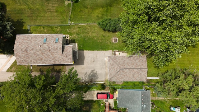23W662 Irving Park Rd, Roselle, IL 60172 - photo 10