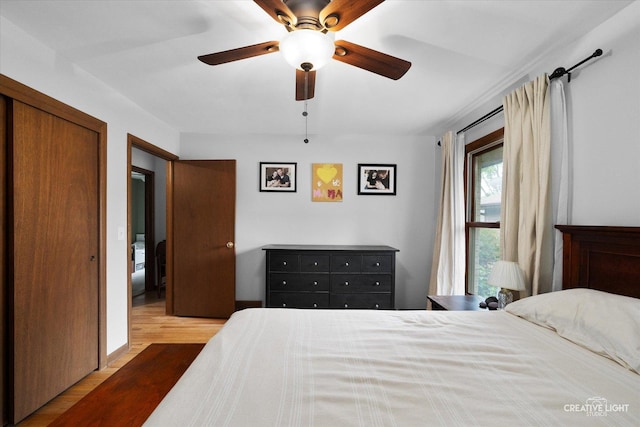 2290 Copley St, Aurora, IL 60506 - bedroom with wood finished floors and ceiling fan