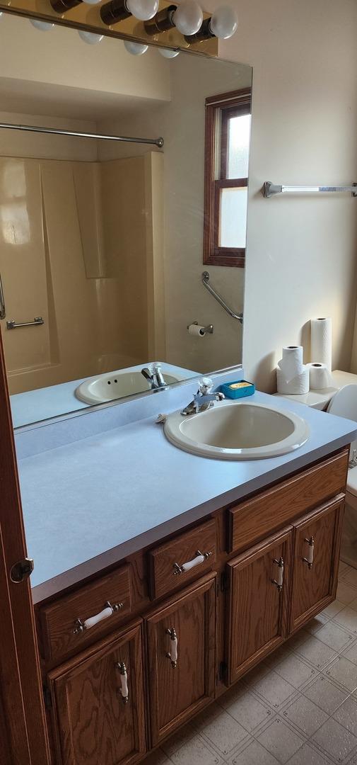 14909 Martin Luther King Jr Dr, Dolton, IL 60419 - photo 37