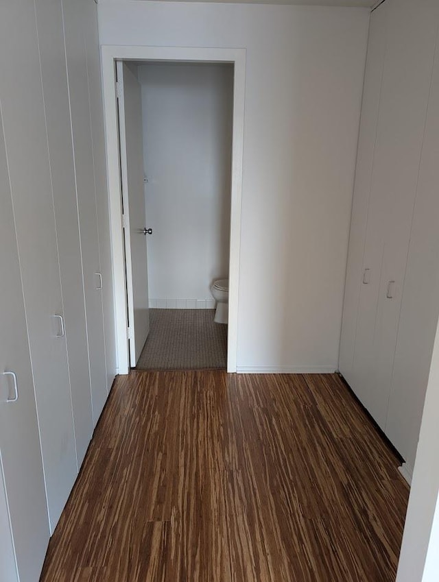 899 S Plymouth Ct Unit 1703, Chicago, IL 60605 - corridor featuring wood finished floors and baseboards