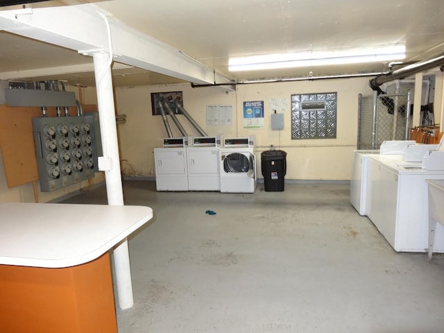 828 E Old Willow Rd Unit 109, Prospect Heights, IL 60070 - finished basement featuring washer and dryer