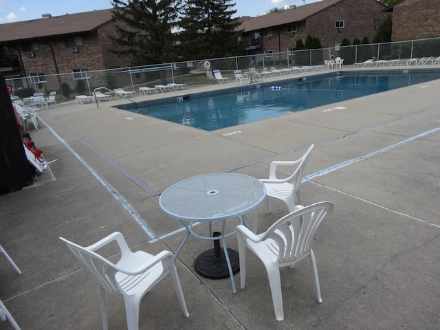 828 E Old Willow Rd Unit 109, Prospect Heights, IL 60070 - community pool featuring a patio area