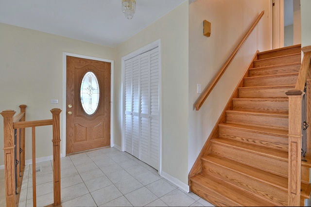 537 S Echo Ln, Palatine, IL 60067 - entrance foyer with stairway and light tile patterned flooring