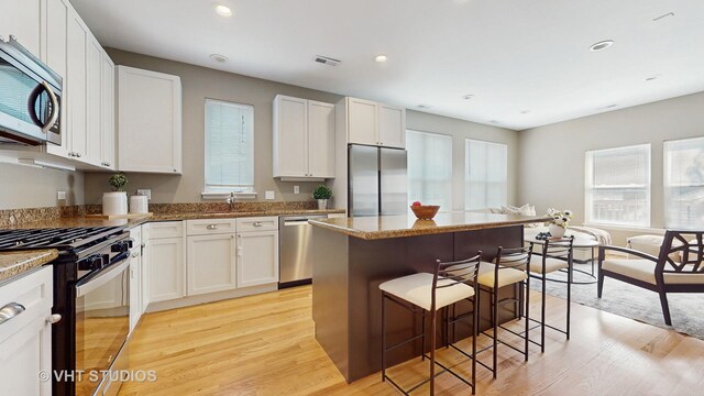 1845 N Marshfield Ave, Chicago, IL 60622 - photo 2