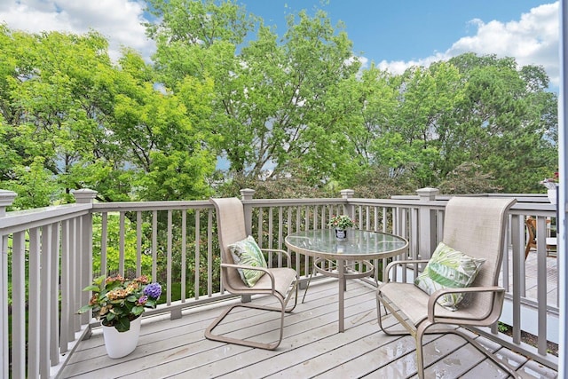 147 Fulbright Ln, Schaumburg, IL 60194 - view of wooden terrace