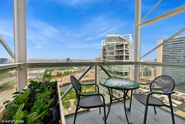 653 N Kingsbury St Unit 2202, Chicago, IL 60654 - balcony featuring a view of city