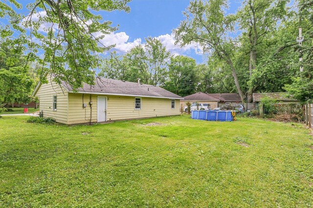 1413 Garden Hills Dr, Champaign, IL 61821 - view of yard