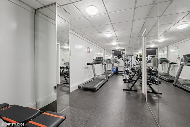 33 E Cedar St Unit 8G, Chicago, IL 60611 - workout area featuring a drop ceiling