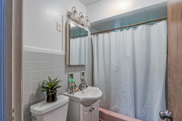 6253 N Karlov Ave, Chicago, IL 60646 - photo 10