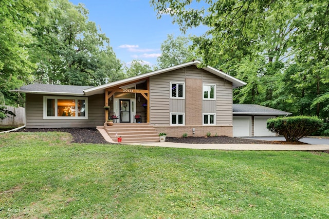 20131 E Brightway Dr, Mokena, IL 60448 - view of front of property featuring a front yard, covered porch, and a detached garage