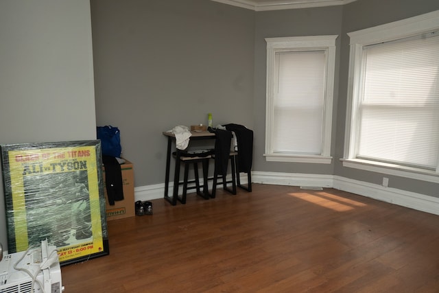 7042 S Carpenter St, Chicago, IL 60621 - dining area with wood finished floors and baseboards